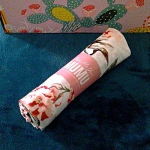 Show Me Your Mumu Brie Robe